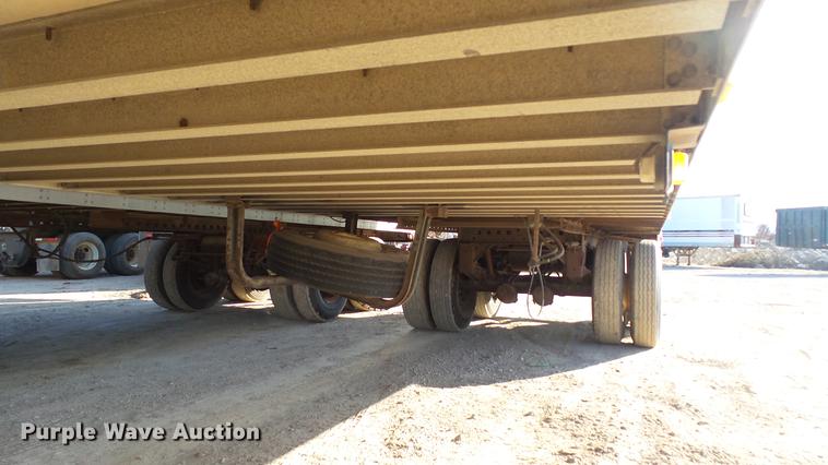 image for item DC6282 2000 Wabash dry van trailer