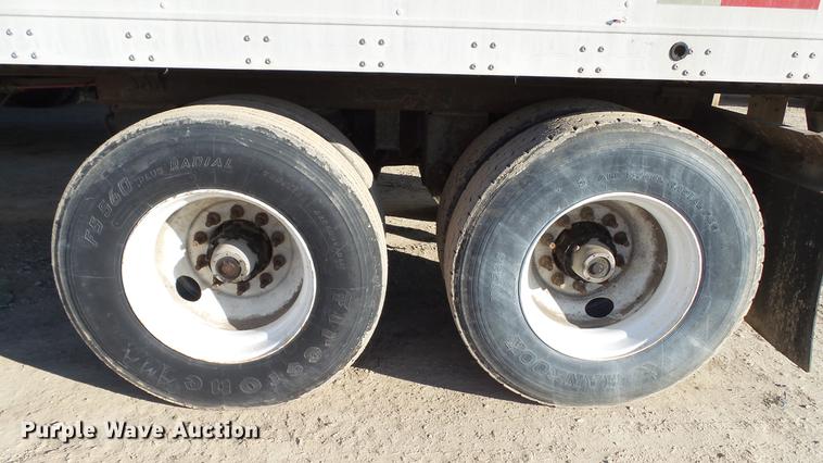 image for item DC6282 2000 Wabash dry van trailer