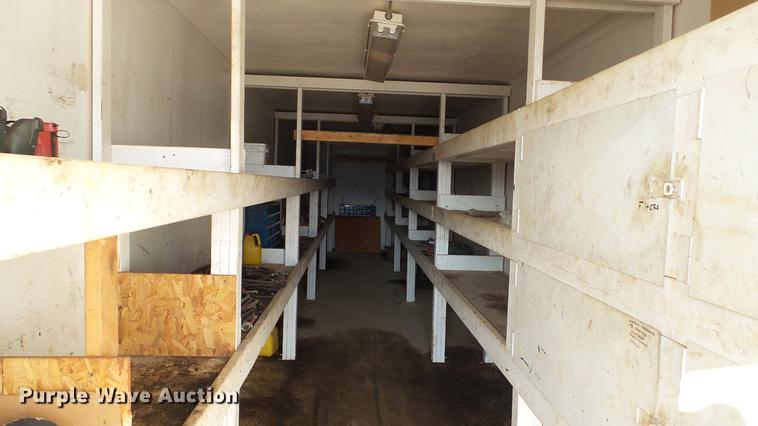 image for item DC6282 2000 Wabash dry van trailer