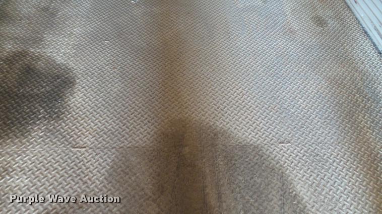 image for item DC6282 2000 Wabash dry van trailer