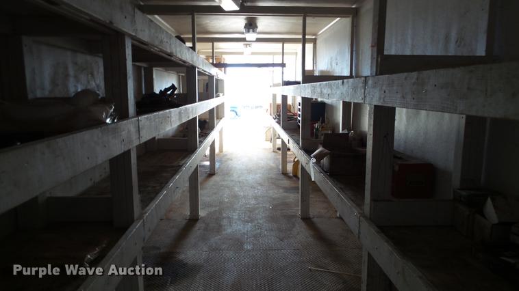 image for item DC6282 2000 Wabash dry van trailer