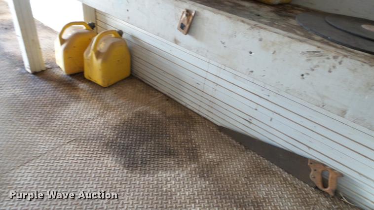 image for item DC6282 2000 Wabash dry van trailer