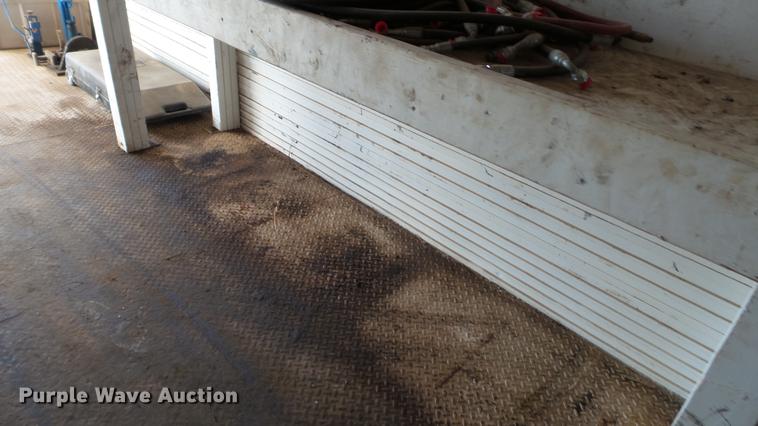 image for item DC6282 2000 Wabash dry van trailer