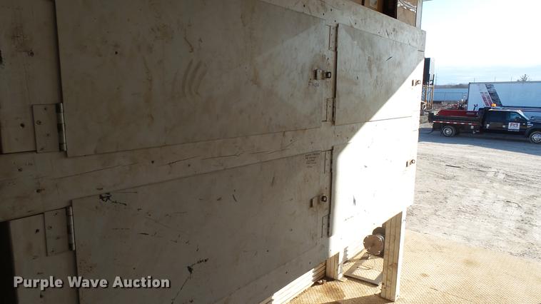 image for item DC6282 2000 Wabash dry van trailer