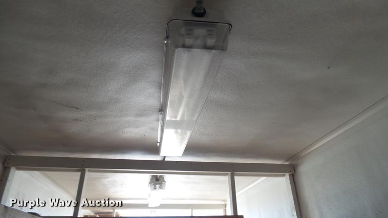 image for item DC6282 2000 Wabash dry van trailer