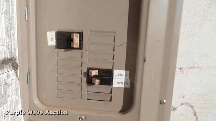 image for item DC6282 2000 Wabash dry van trailer