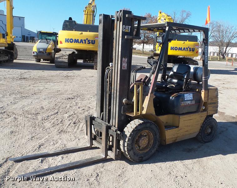 image for item DC6293 Caterpillar GP25 forklift