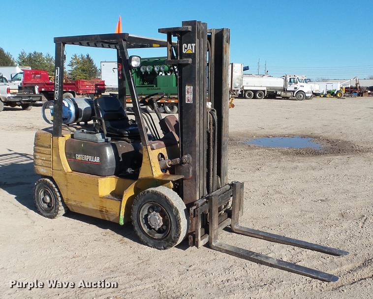 image for item DC6293 Caterpillar GP25 forklift