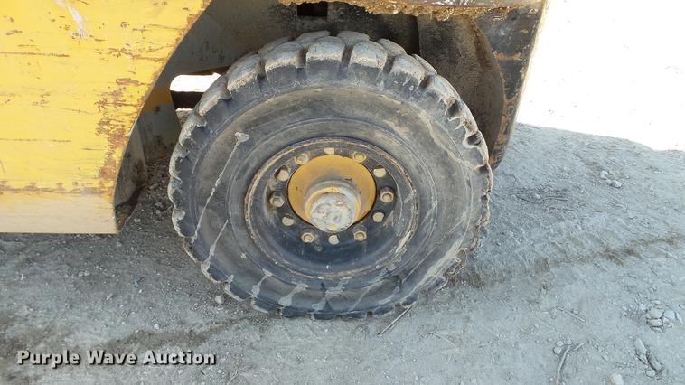 image for item DC6293 Caterpillar GP25 forklift