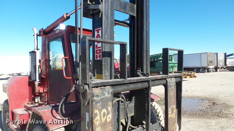 image for item DC6297 Taylor TE-160S forklift