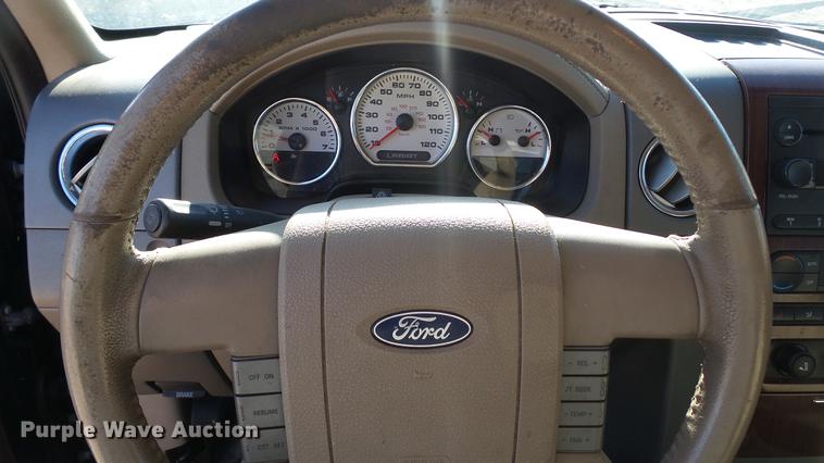 image for item DC6298 2005 Ford F150 Lariat SuperCrew pickup truck
