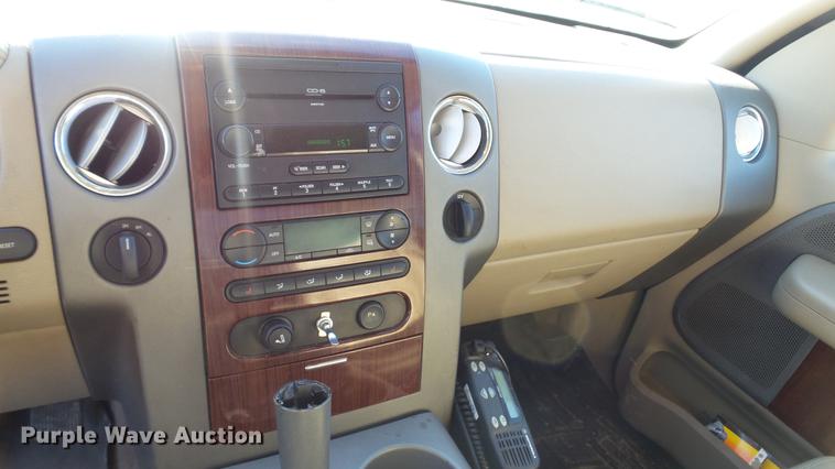 image for item DC6298 2005 Ford F150 Lariat SuperCrew pickup truck