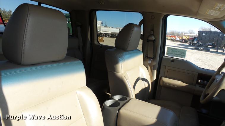 image for item DC6298 2005 Ford F150 Lariat SuperCrew pickup truck