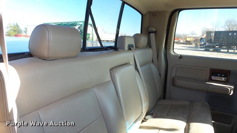 image for item DC6298 2005 Ford F150 Lariat SuperCrew pickup truck