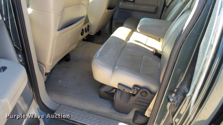 image for item DC6298 2005 Ford F150 Lariat SuperCrew pickup truck