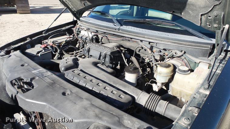 image for item DC6298 2005 Ford F150 Lariat SuperCrew pickup truck