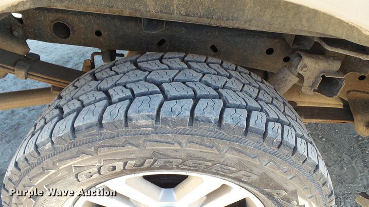 image for item DC6298 2005 Ford F150 Lariat SuperCrew pickup truck