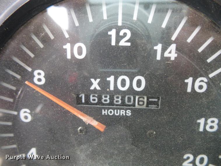 image for item DC6330 2000 Mack CH613 fuel truck