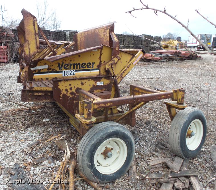 image for item DC6338 Vermeer BB256 bale processor