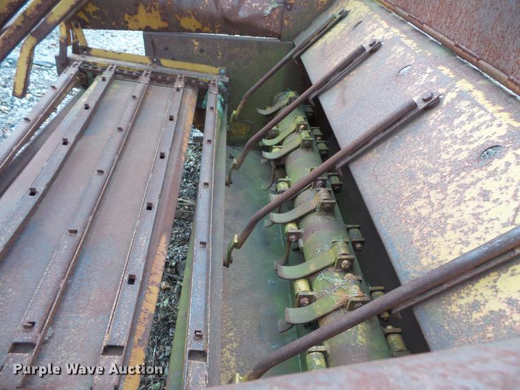 image for item DC6338 Vermeer BB256 bale processor