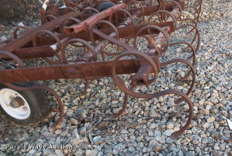 image for item DC6340 Spring tooth harrow