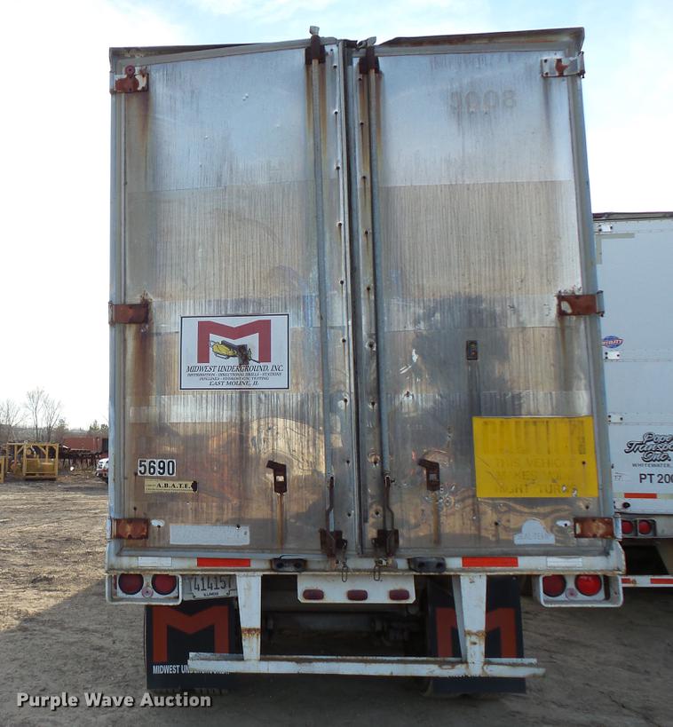 image for item DC6347 1984 Fruehauf FB9-F2-48-CST-102 dry van trailer