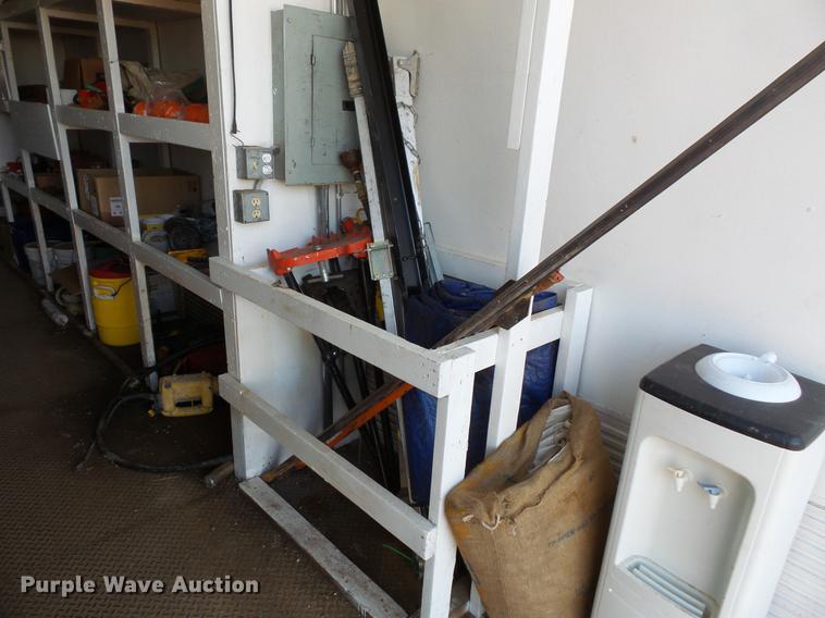 image for item DC6347 1984 Fruehauf FB9-F2-48-CST-102 dry van trailer