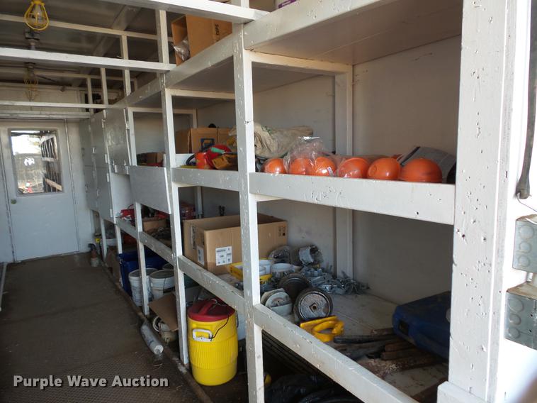 image for item DC6347 1984 Fruehauf FB9-F2-48-CST-102 dry van trailer