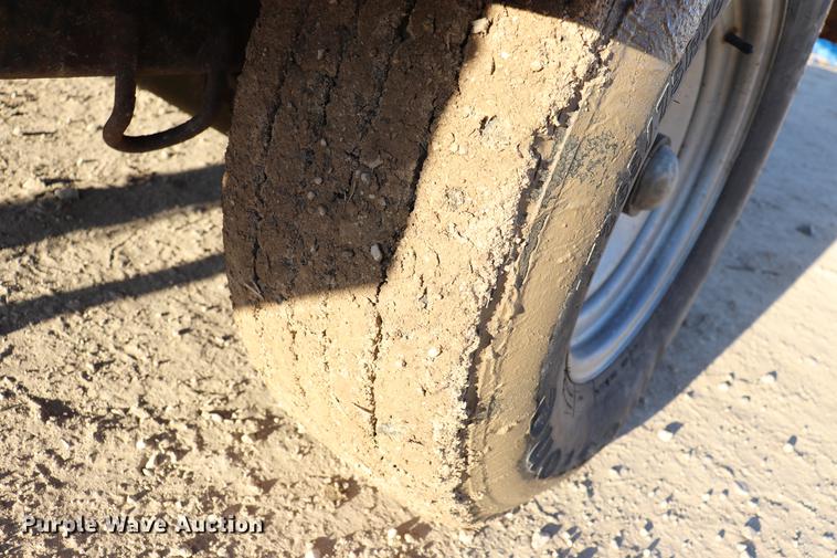 image for item DC6353 Vermeer BC1400 wood chipper