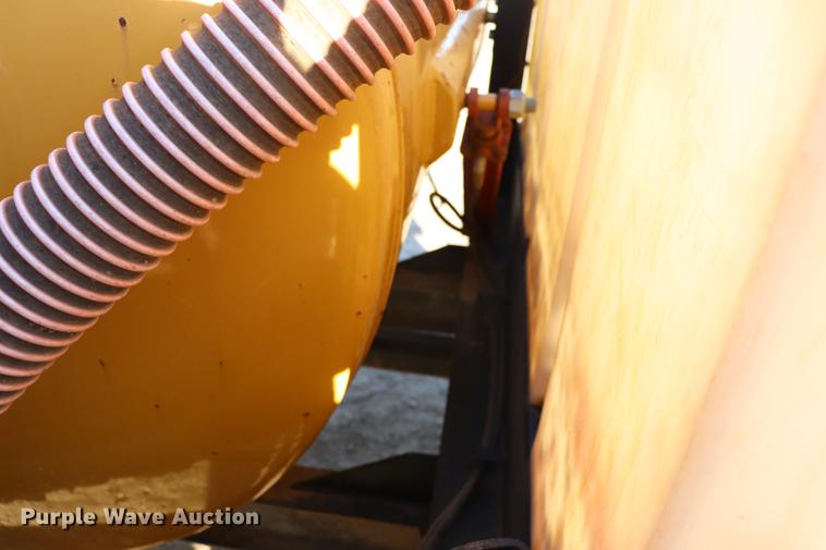 image for item DC6359 2011 Vermeer Vactron LP555SDT-K vacuum excavator