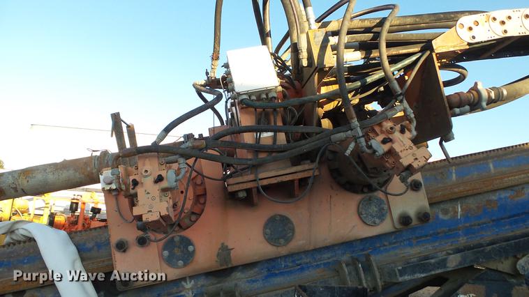 image for item DC6377 2001 American Augers DD-140B directional drill