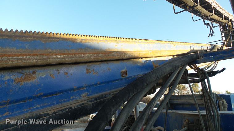 image for item DC6377 2001 American Augers DD-140B directional drill