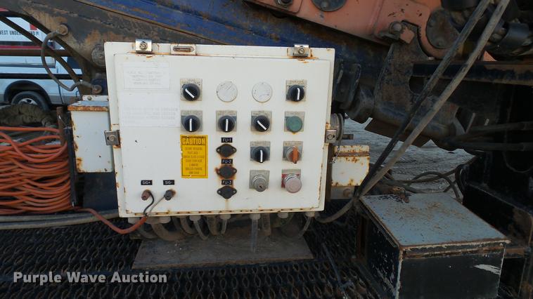 image for item DC6377 2001 American Augers DD-140B directional drill