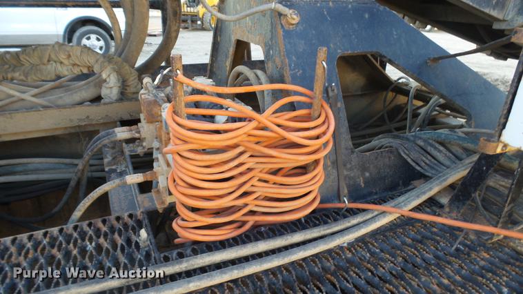 image for item DC6377 2001 American Augers DD-140B directional drill