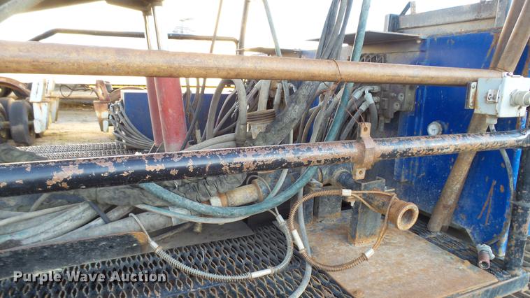 image for item DC6377 2001 American Augers DD-140B directional drill