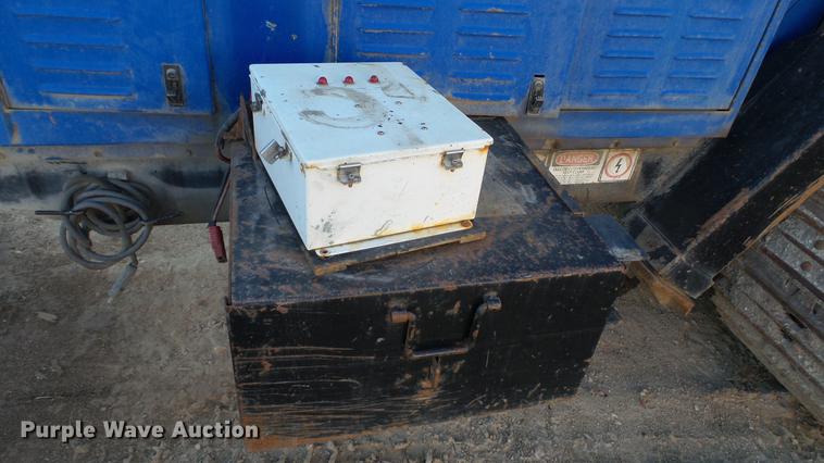 image for item DC6377 2001 American Augers DD-140B directional drill