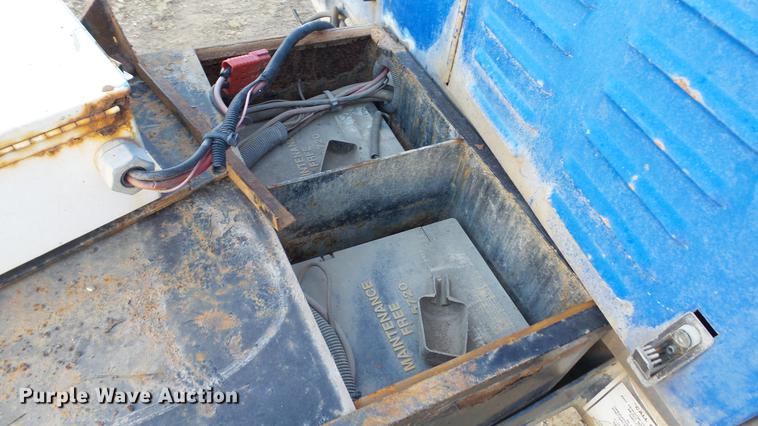 image for item DC6377 2001 American Augers DD-140B directional drill