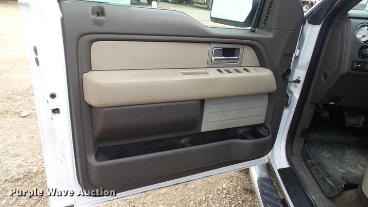 image for item DC6378 2010 Ford F150 XLT SuperCrew pickup truck