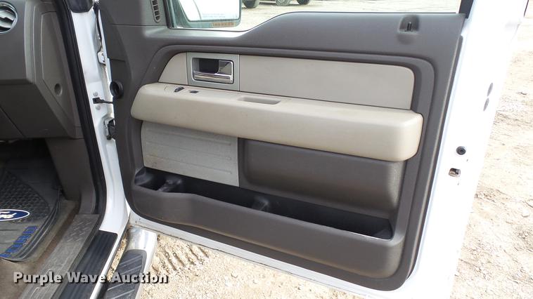 image for item DC6378 2010 Ford F150 XLT SuperCrew pickup truck