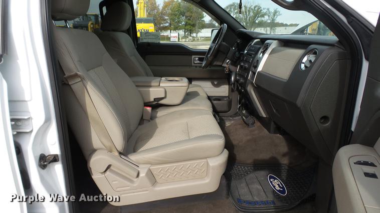 image for item DC6378 2010 Ford F150 XLT SuperCrew pickup truck