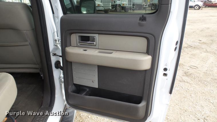 image for item DC6378 2010 Ford F150 XLT SuperCrew pickup truck