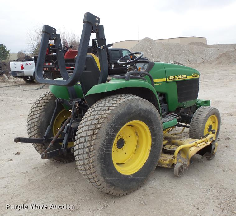 image for item DC6379 John Deere 4400 tractor