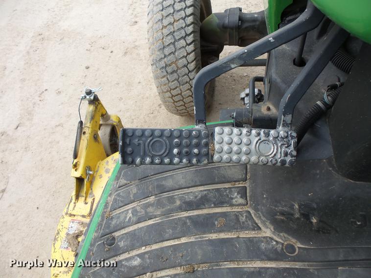 image for item DC6379 John Deere 4400 tractor