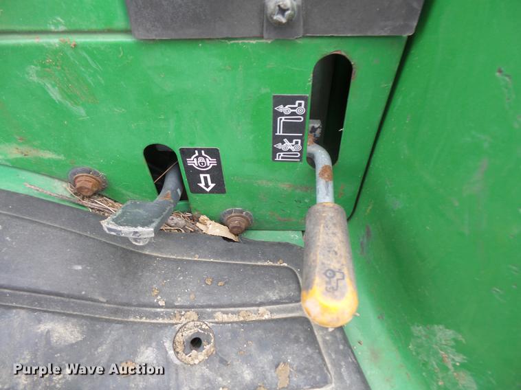 image for item DC6379 John Deere 4400 tractor