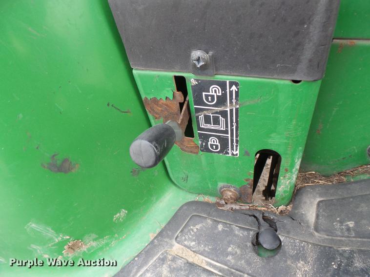 image for item DC6379 John Deere 4400 tractor