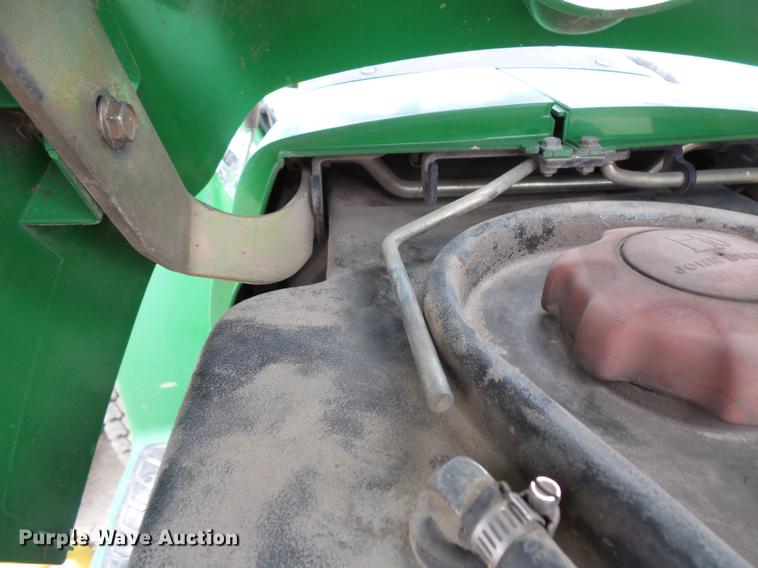 image for item DC6379 John Deere 4400 tractor