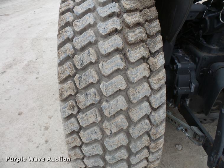 image for item DC6379 John Deere 4400 tractor