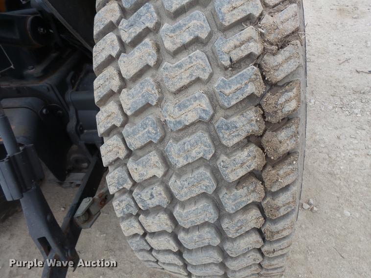 image for item DC6379 John Deere 4400 tractor