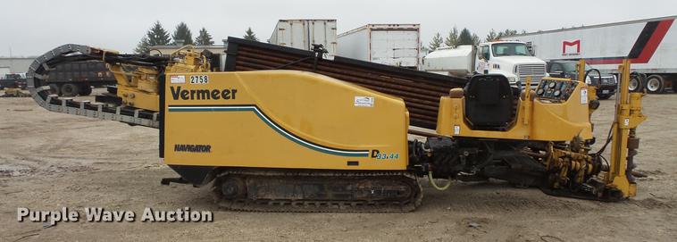 image for item DC6380 2000 Vermeer D33X44 directional boring unit