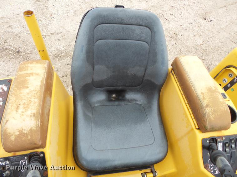 image for item DC6380 2000 Vermeer D33X44 directional boring unit